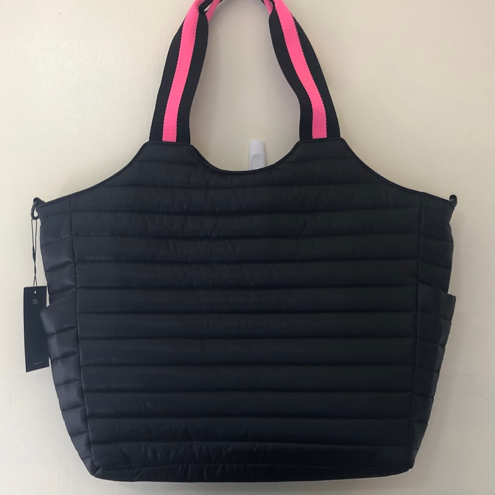 NWT THINK ROYLN Hampton Oversized Shopper w/Matching Pouch &  Fashion Strap